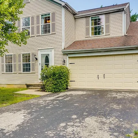 Villa Pet-Friendly Ohio Retreat With Fire Pit And Grill!